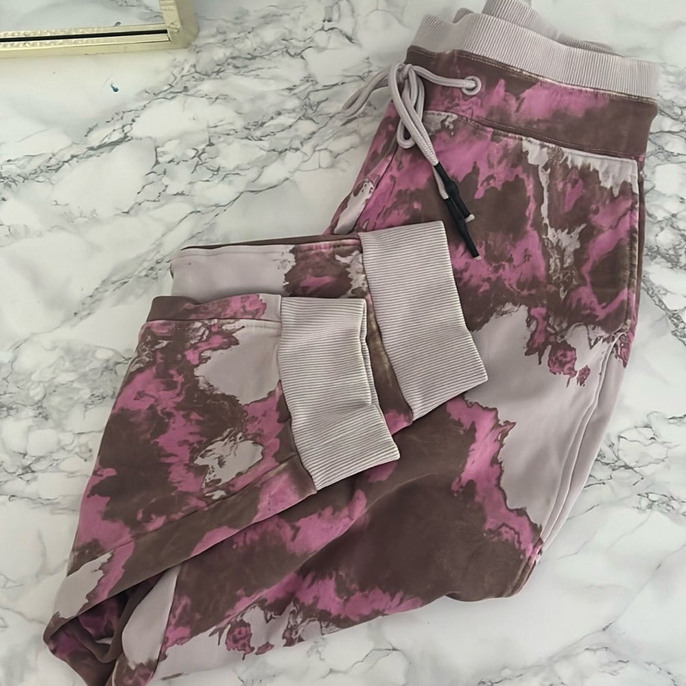 Joylab sweats Tie Dye Sz. M